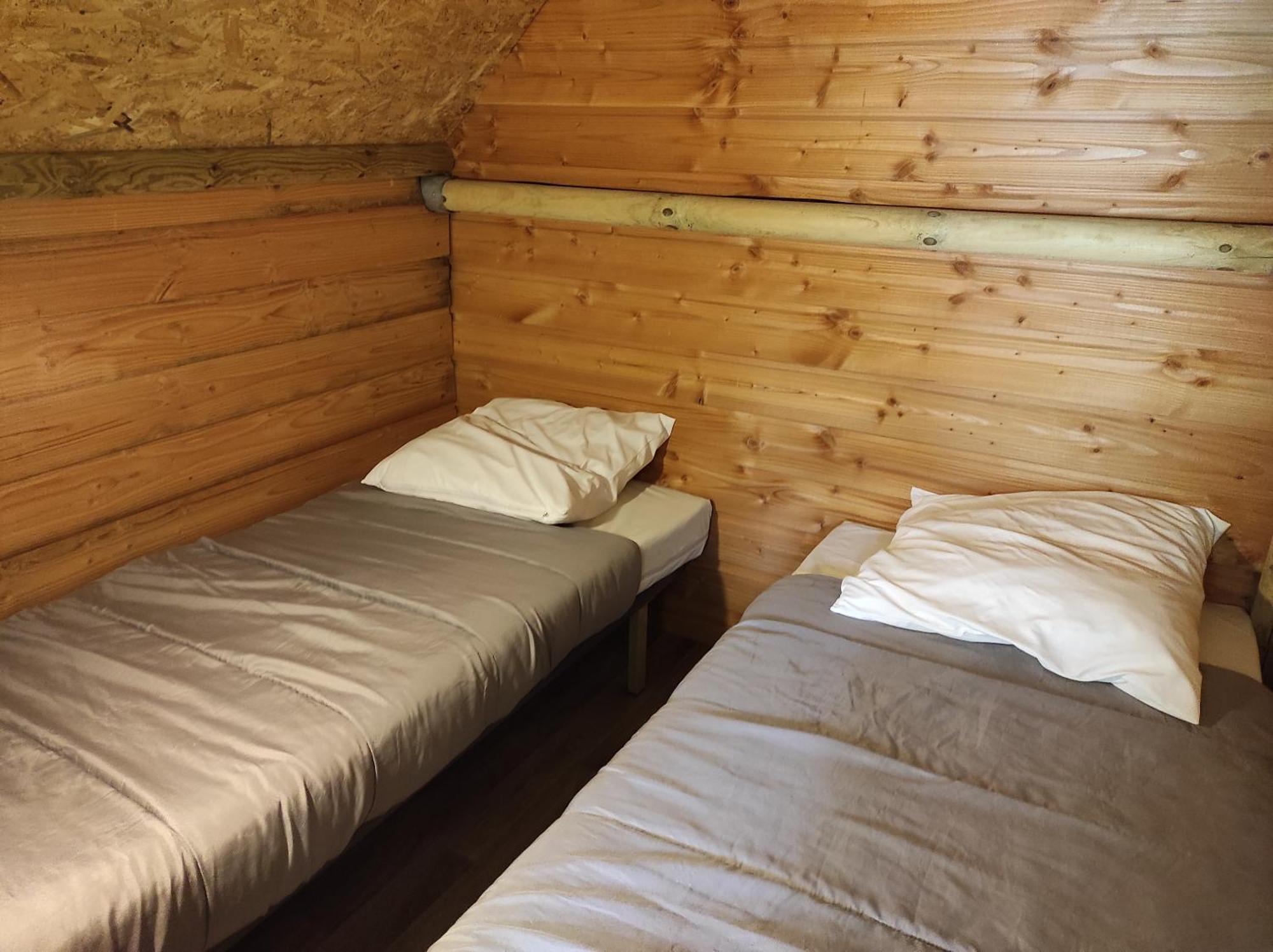 Camping Le Rouge Gorge **** 10' Puy Du Fou سا لوران سور سيفر المظهر الخارجي الصورة