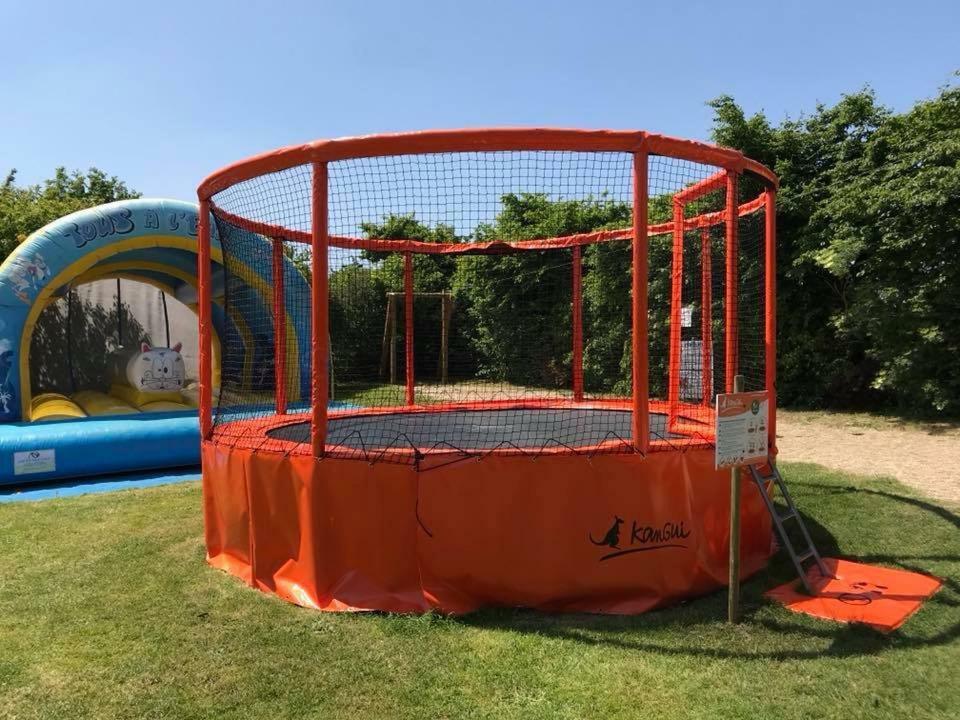 Camping Le Rouge Gorge **** 10' Puy Du Fou سا لوران سور سيفر المظهر الخارجي الصورة